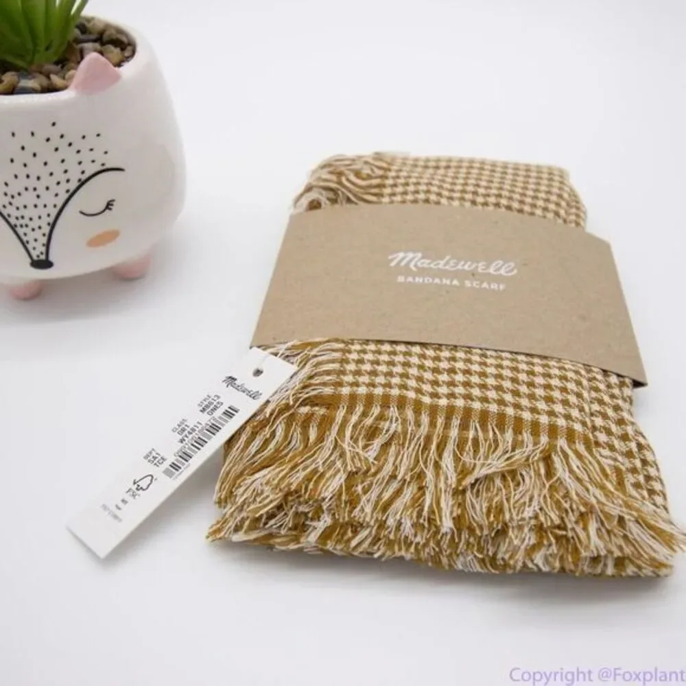 New Madewell Bandana scarf with fringe‎
